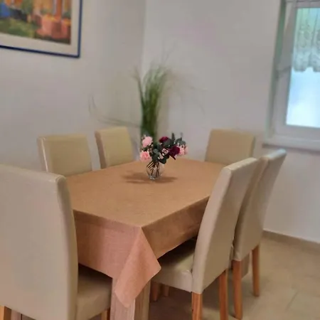 Appartamento In 40765