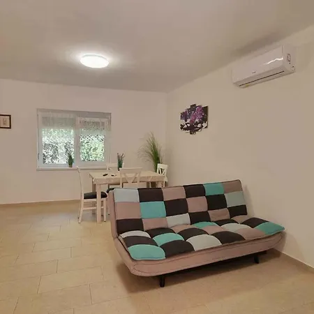 דירה In 40765 *